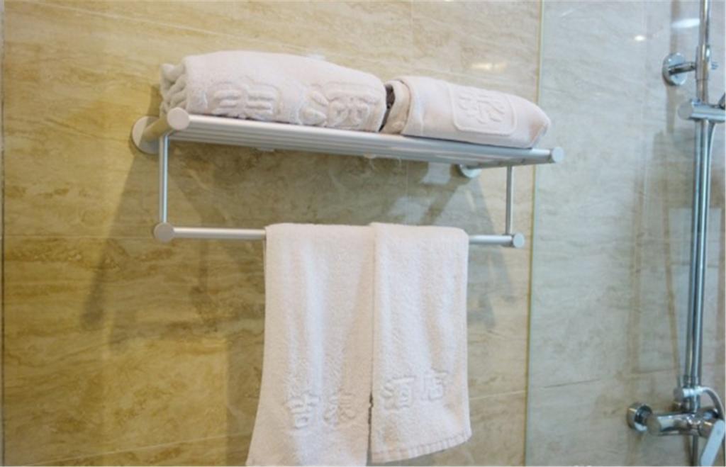 Jitai - People's Square Branch 3*